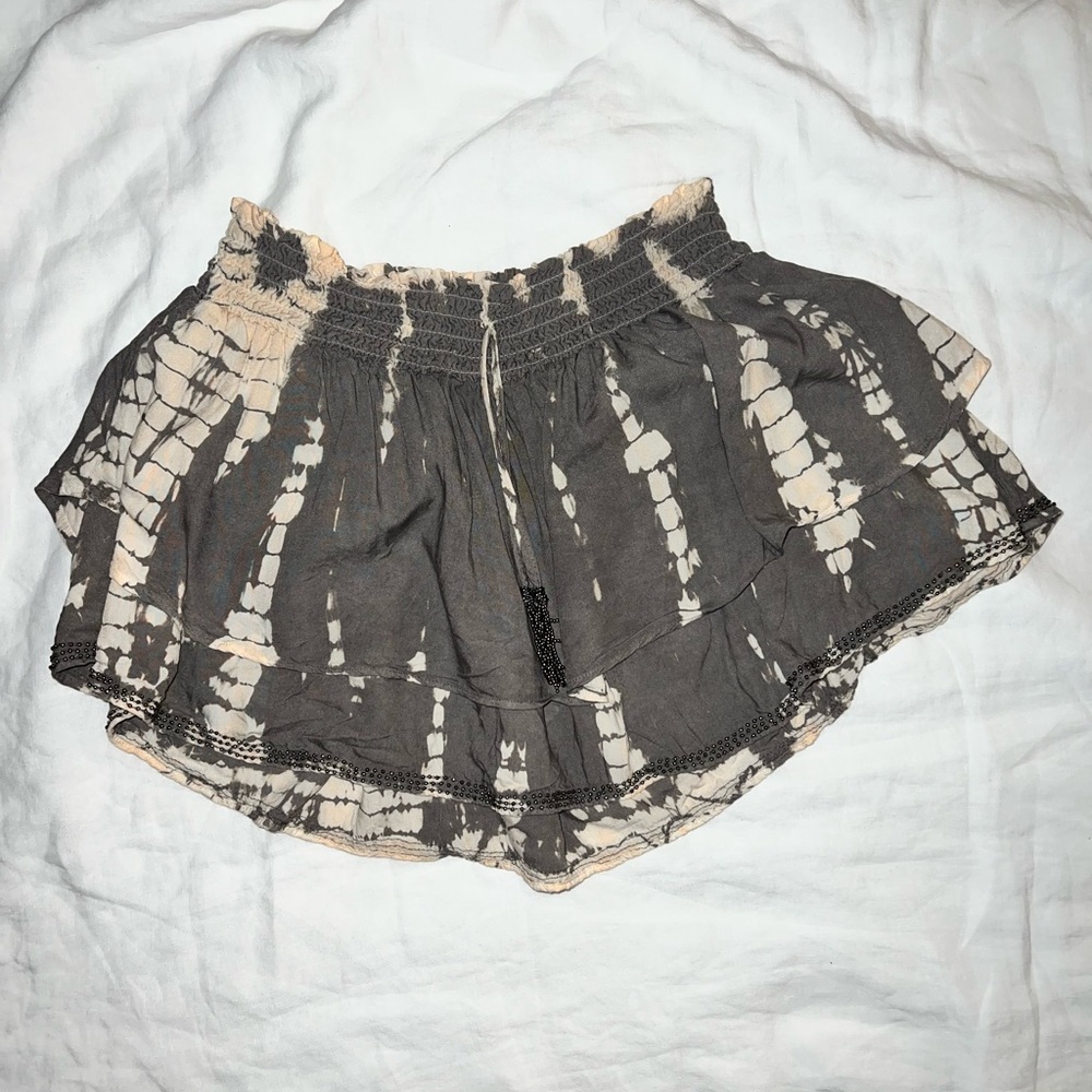 Beaded print skirt